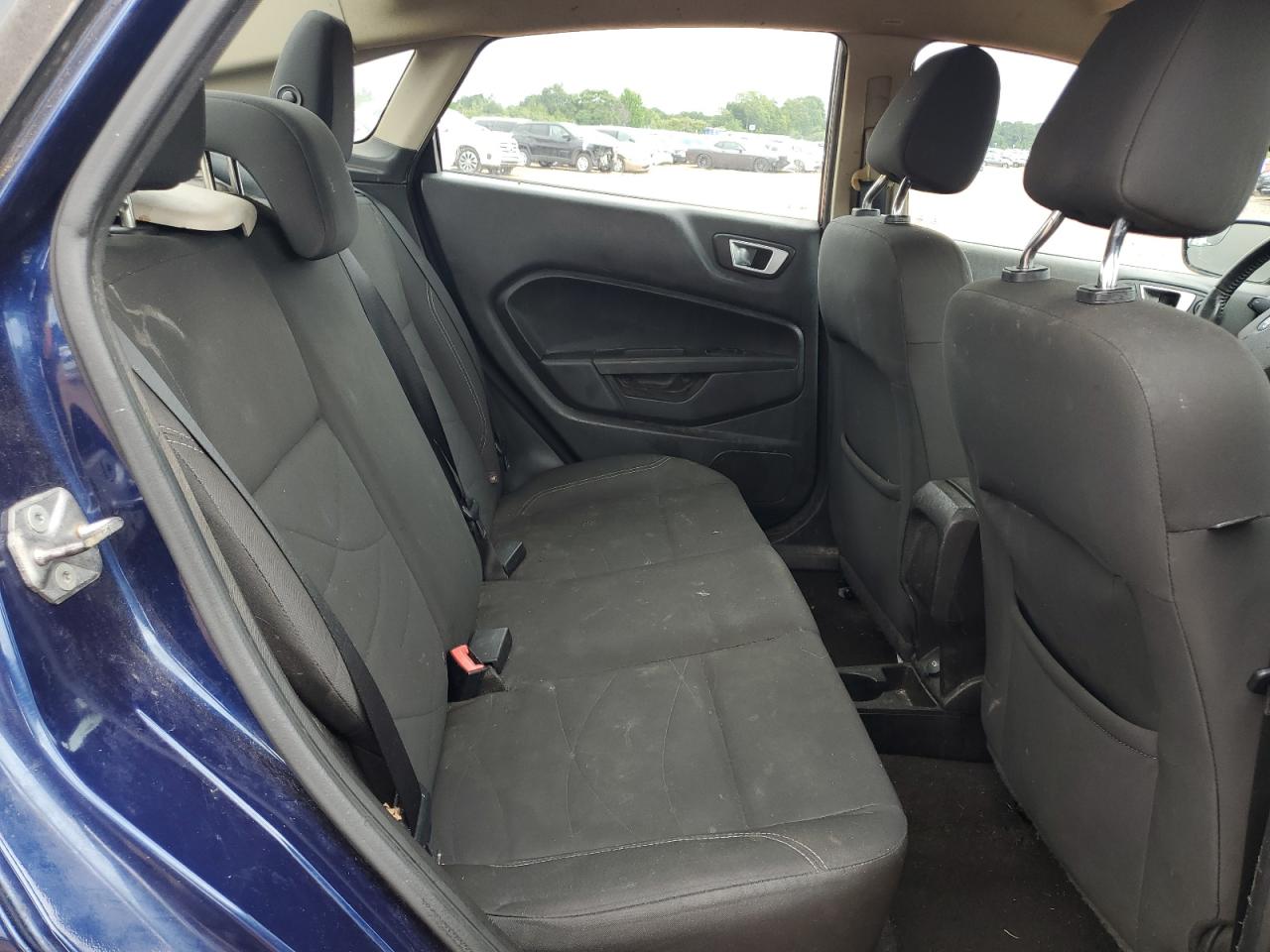 3FADP4BJ5GM199585 2016 Ford Fiesta Se