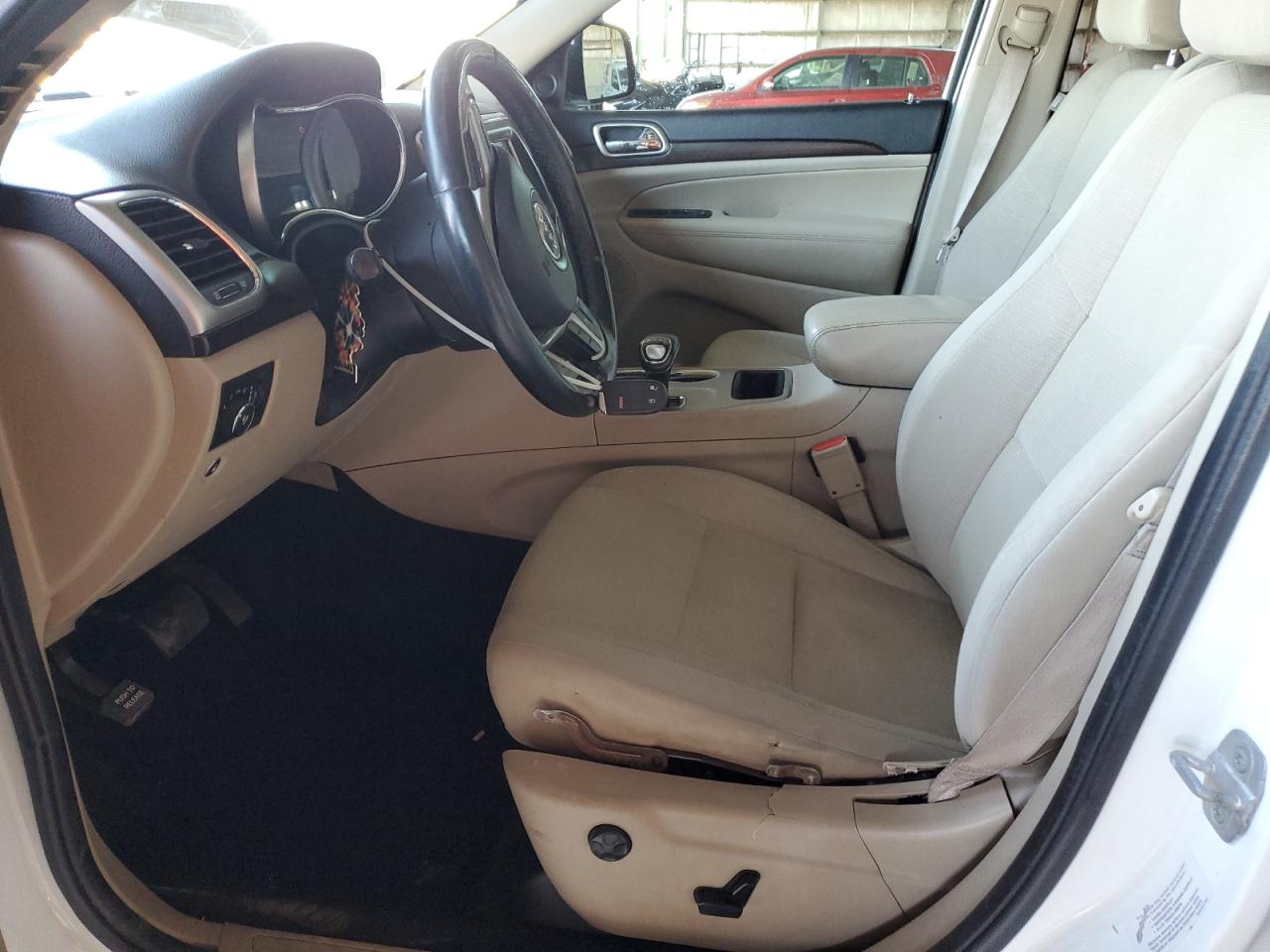 1C4RJFAGXEC186476 2014 Jeep Grand Cherokee Laredo