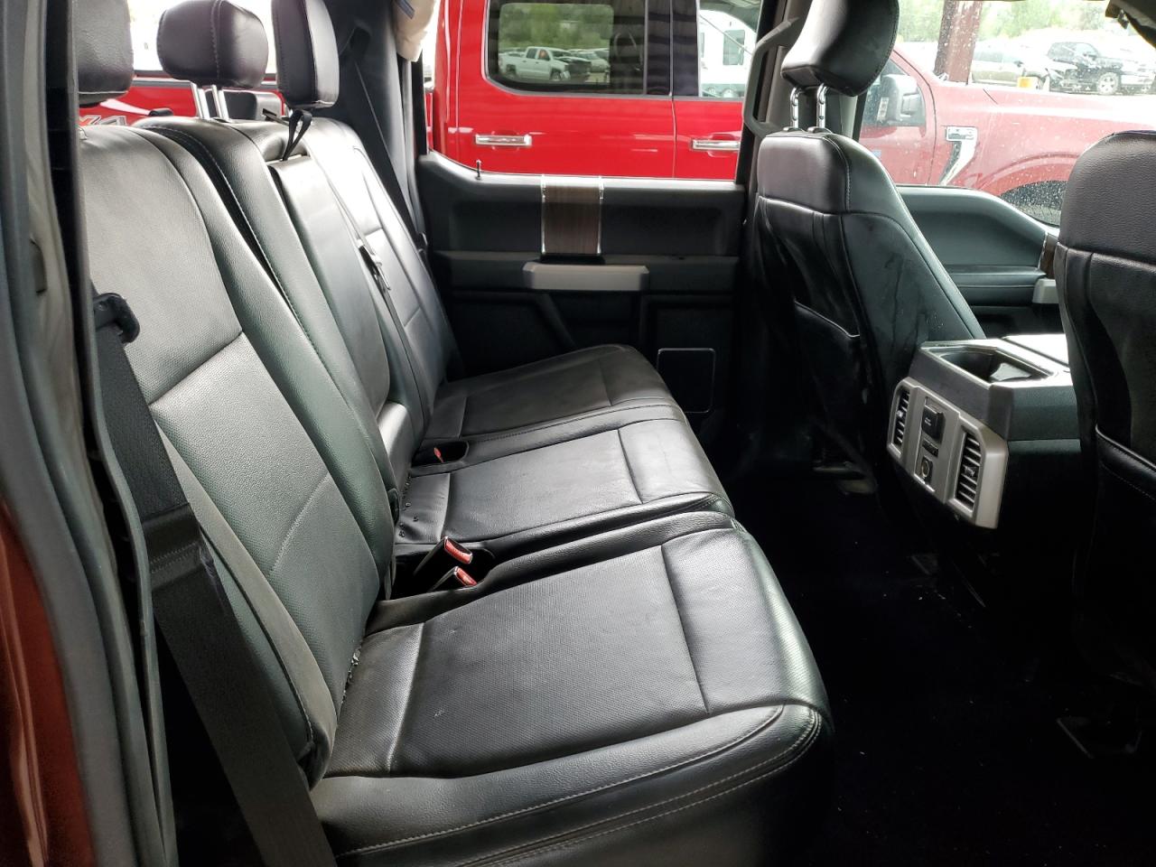 2015 Ford F150 Supercrew VIN: 1FTFW1EG4FKE43592 Lot: 70743305