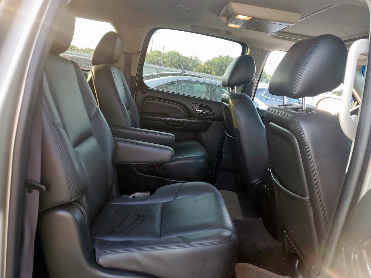 2013 GMC Yukon Xl Denali VIN: 1GKS1MEF4DR143422 Lot: 68238935