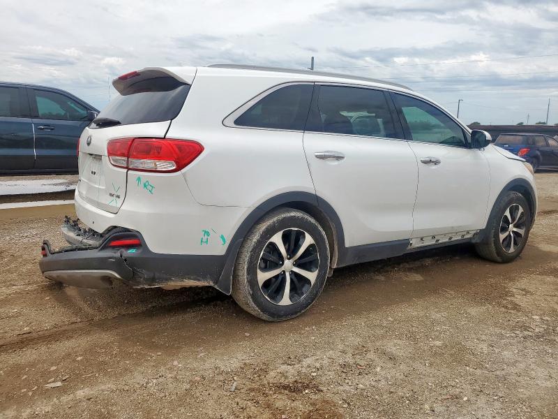  KIA SORENTO 2018 Белы