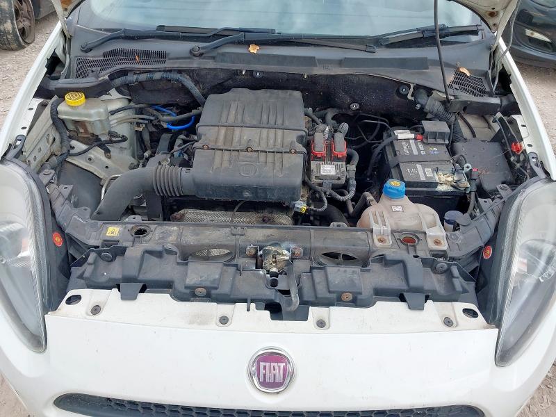 2012 FIAT PUNTO GBT