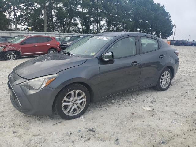  TOYOTA YARIS 2018 Szary