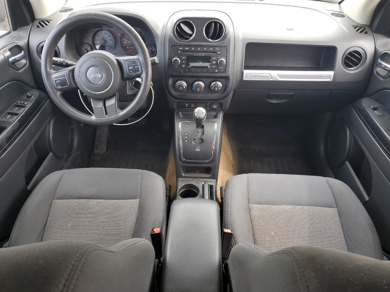 2016 Jeep Compass Sport VIN: 1C4NJCBA7GD715452 Lot: 70447045