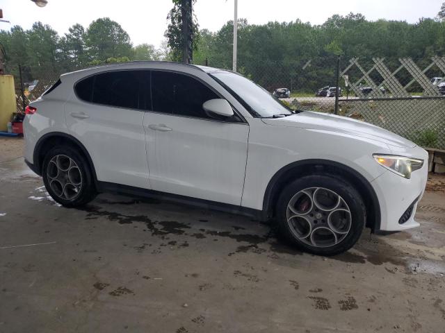  ALFA ROMEO STELVIO 2018 Белы