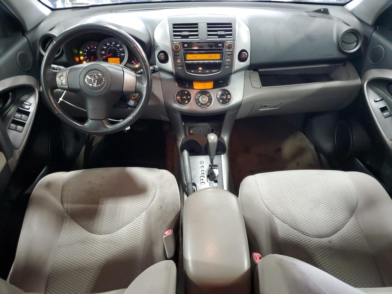 2007 Toyota Rav4 Limited VIN: JTMBK31V275014784 Lot: 69866835