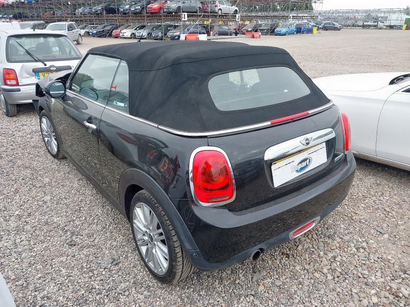 2018 MINI COOPER AUTO 