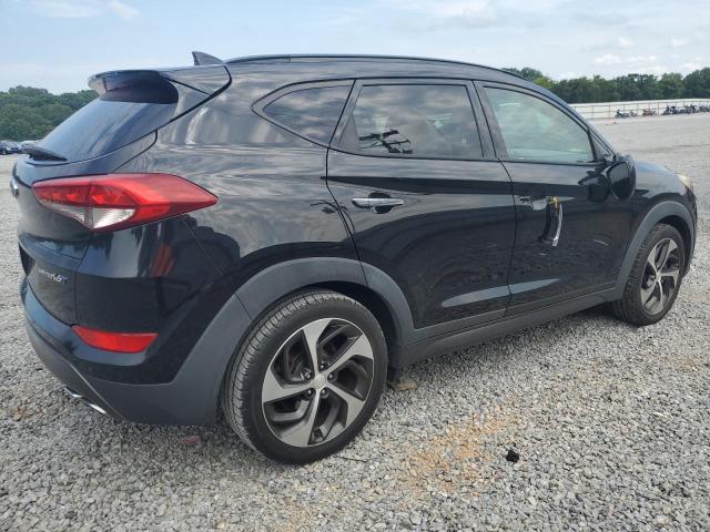 Parquets HYUNDAI TUCSON 2016 Czarny