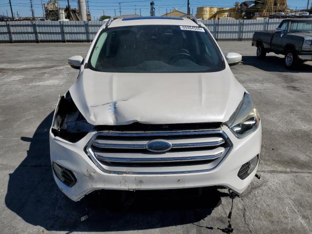  FORD ESCAPE 2018 Белы