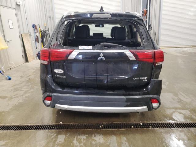 Parquets MITSUBISHI OUTLANDER 2017 Czarny