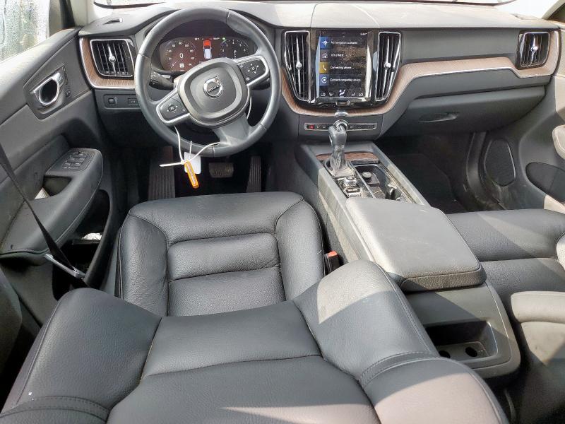  VOLVO XC60 2021 Szary