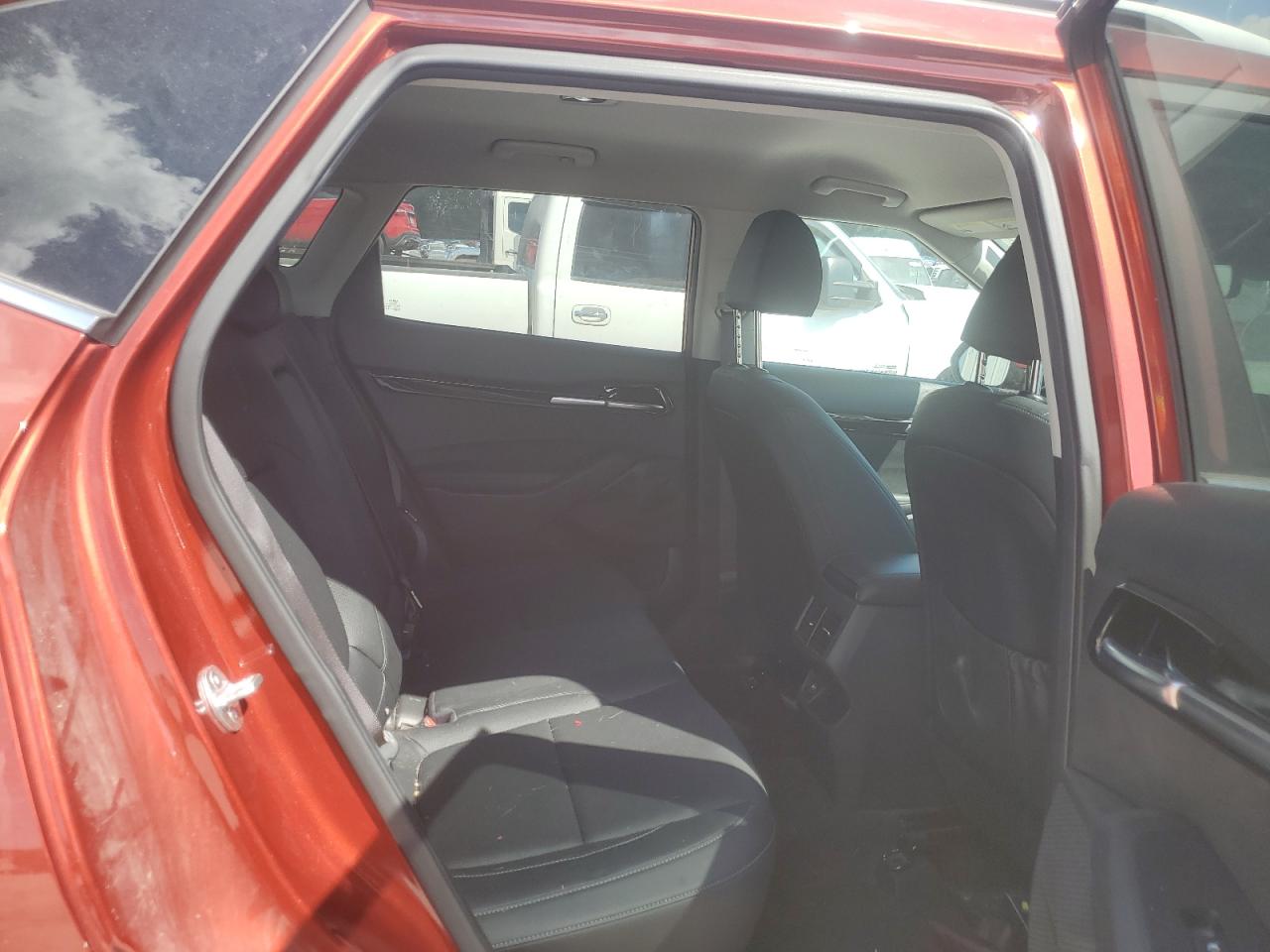 2023 Kia Seltos Sx VIN: KNDETCA25P7424855 Lot: 69813095