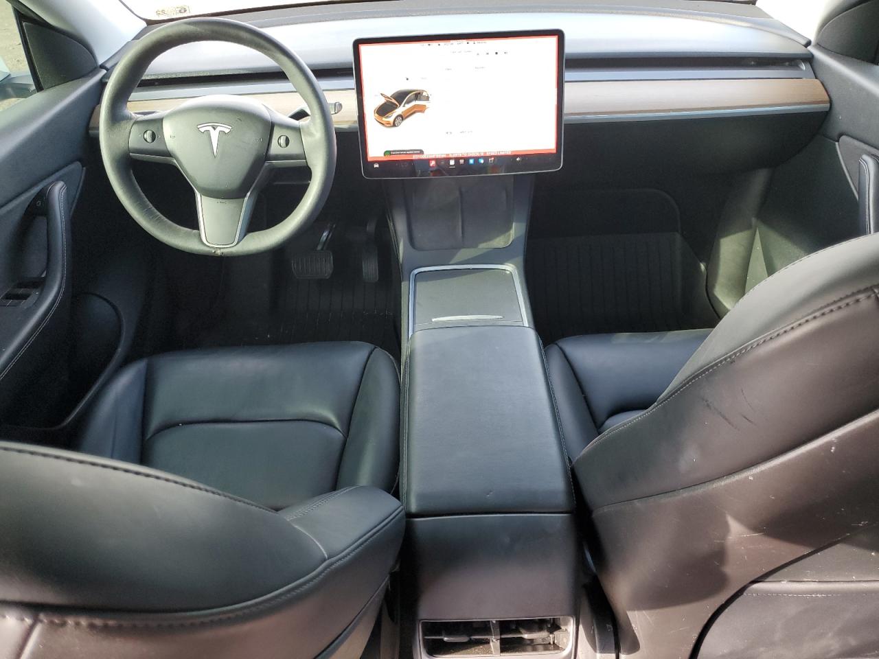 2021 Tesla Model Y VIN: 5YJYGDEE5MF196180 Lot: 70500395