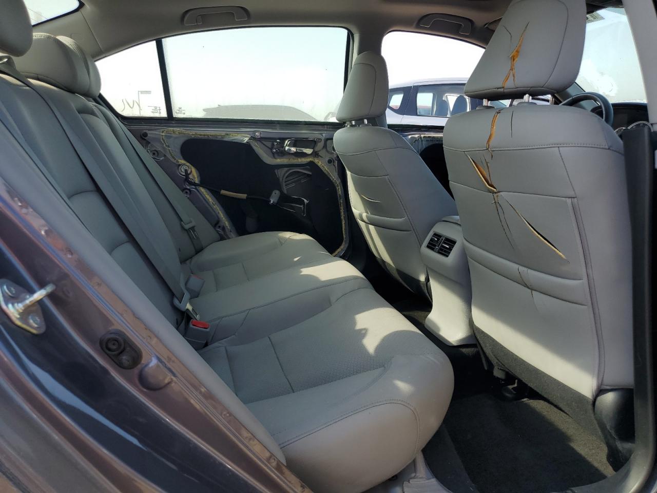 2016 Honda Accord Exl VIN: 1HGCR2F87GA013846 Lot: 64591525