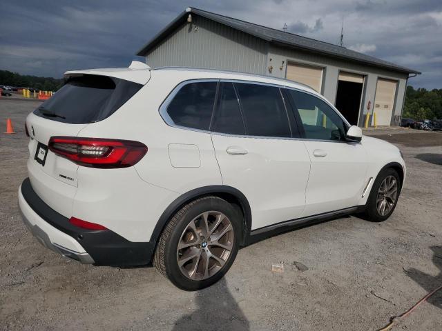  BMW X5 2022 Белы