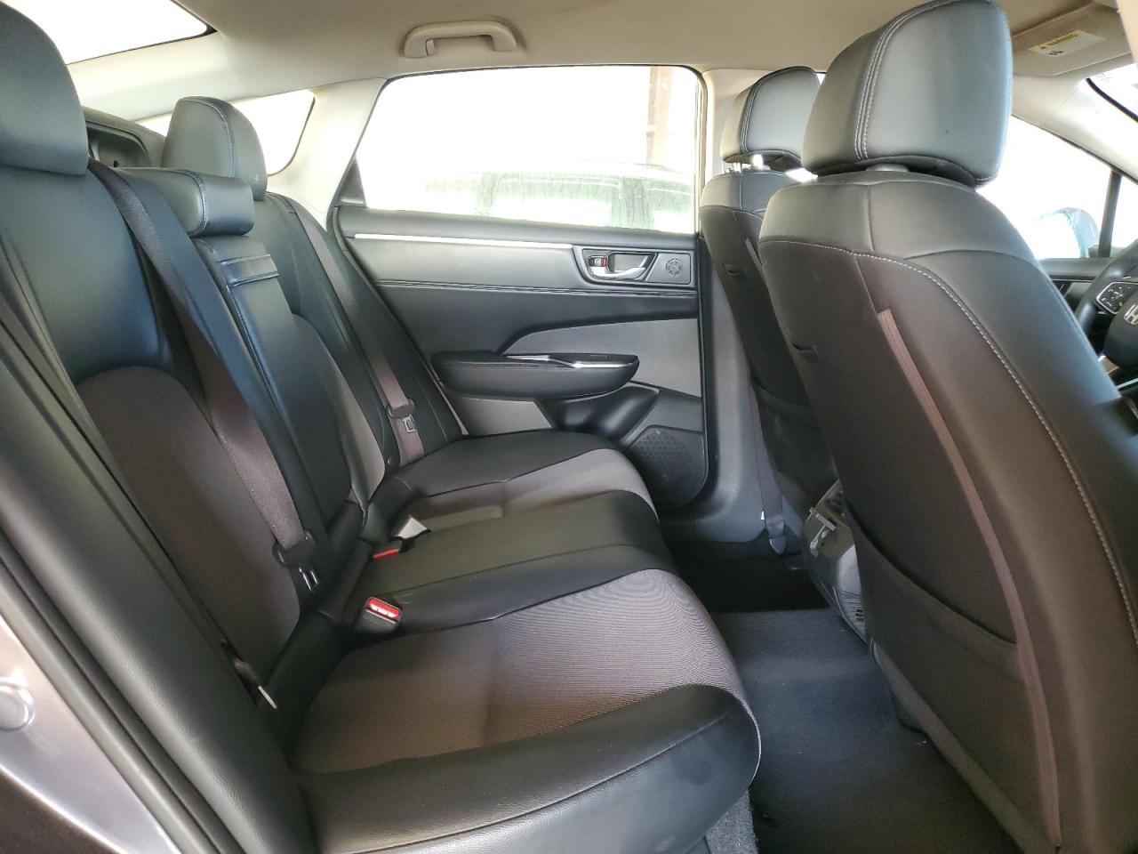 2018 Honda Clarity VIN: JHMZC5F17JC023852 Lot: 70135235