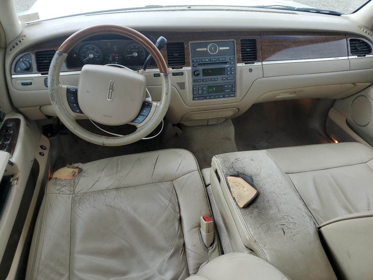 2007 Lincoln Town Car Designer VIN: 1LNHM83V37Y623181 Lot: 68262465