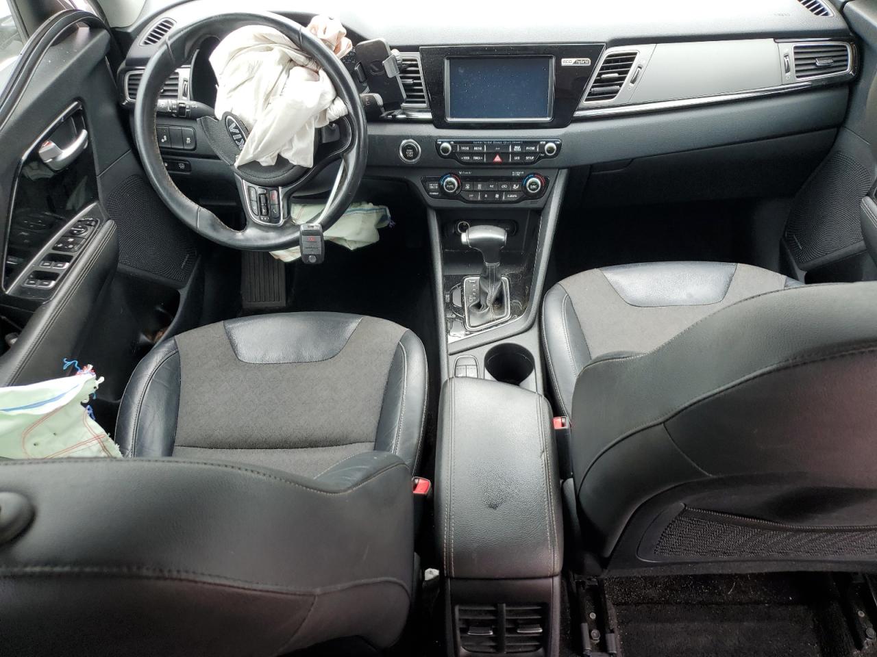 2017 Kia Niro Ex VIN: KNDCC3LC0H5077963 Lot: 69228305