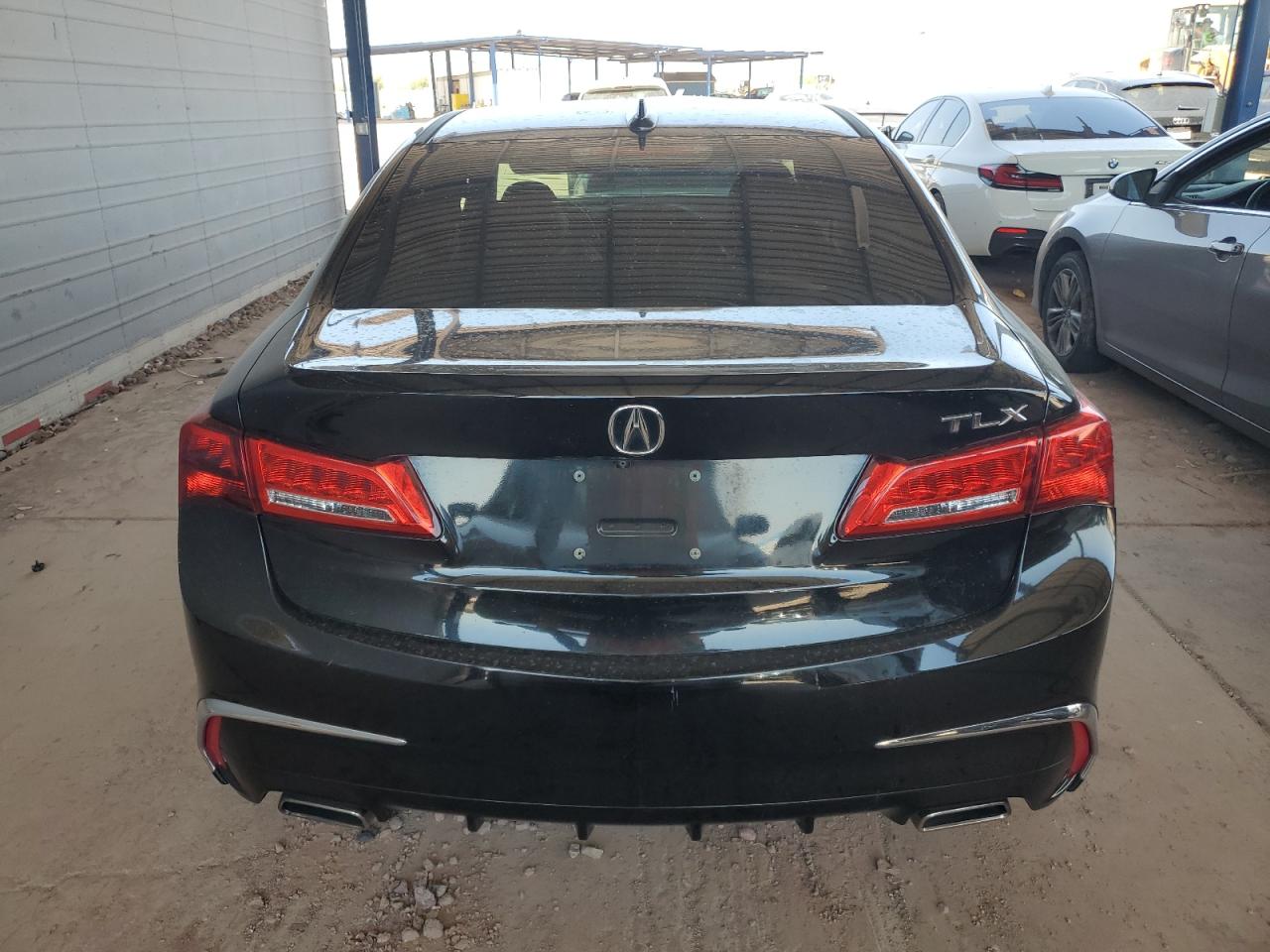 2018 Acura Tlx VIN: 19UUB2F32JA005786 Lot: 68511285
