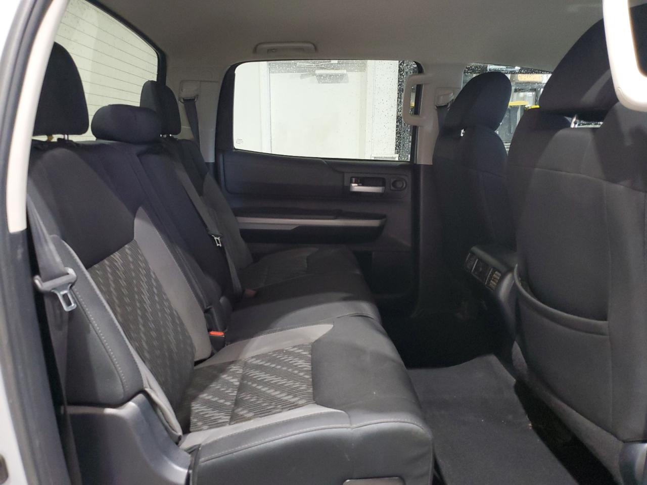 2020 Toyota Tundra Crewmax Sr5 VIN: 5TFEY5F14LX261476 Lot: 70022205