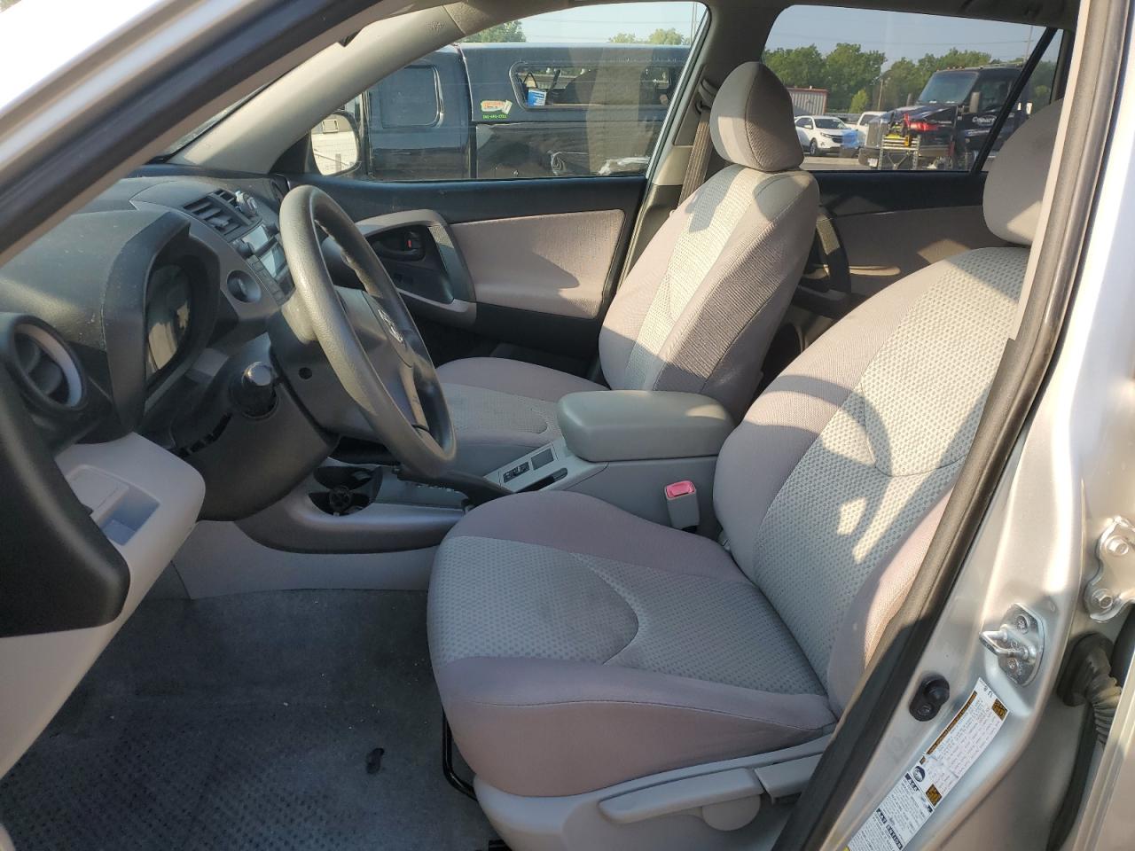 2007 Toyota Rav4 VIN: JTMBD33V175073770 Lot: 68973465