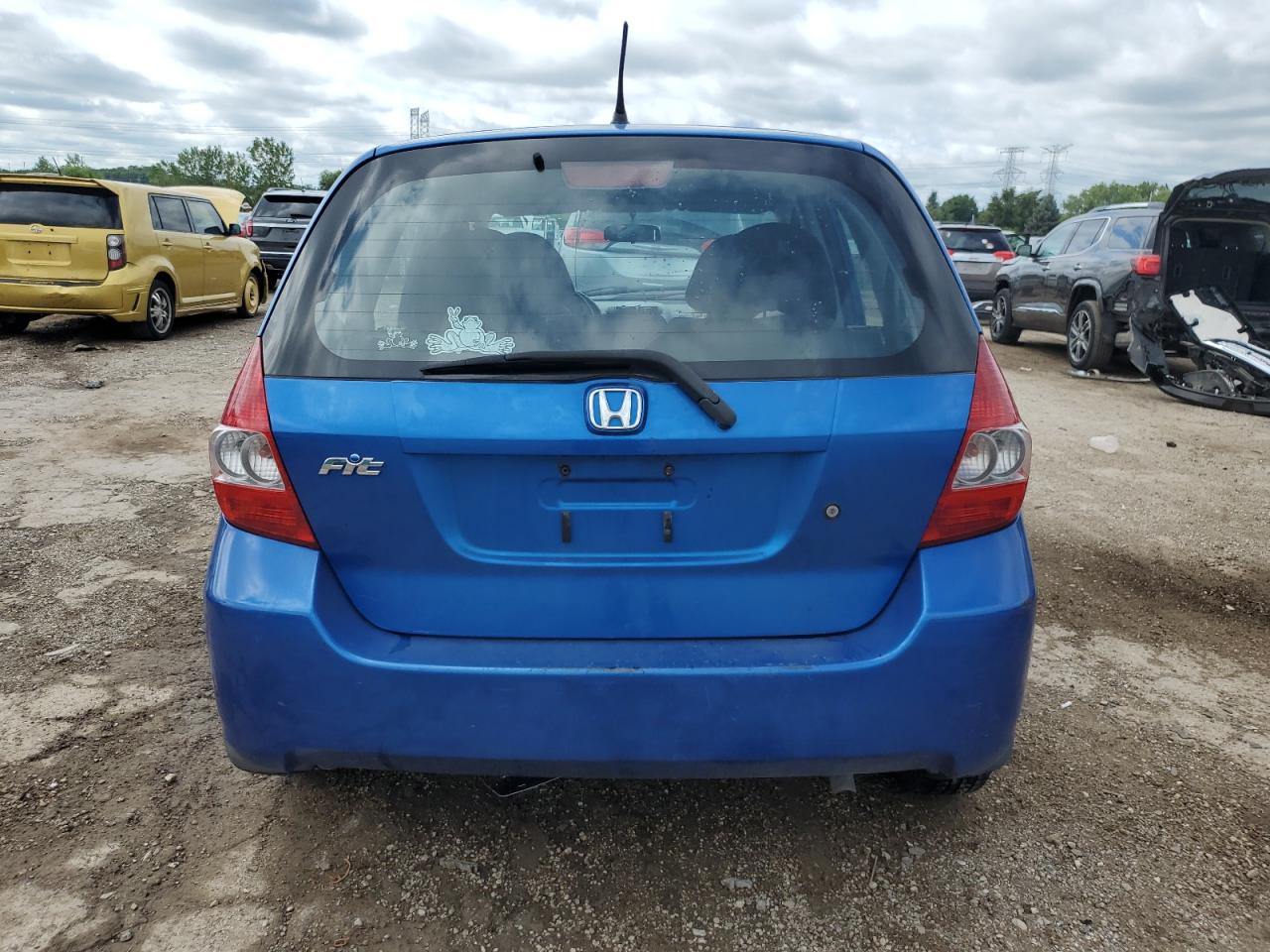 2008 Honda Fit VIN: JHMGD38448S018897 Lot: 68924875