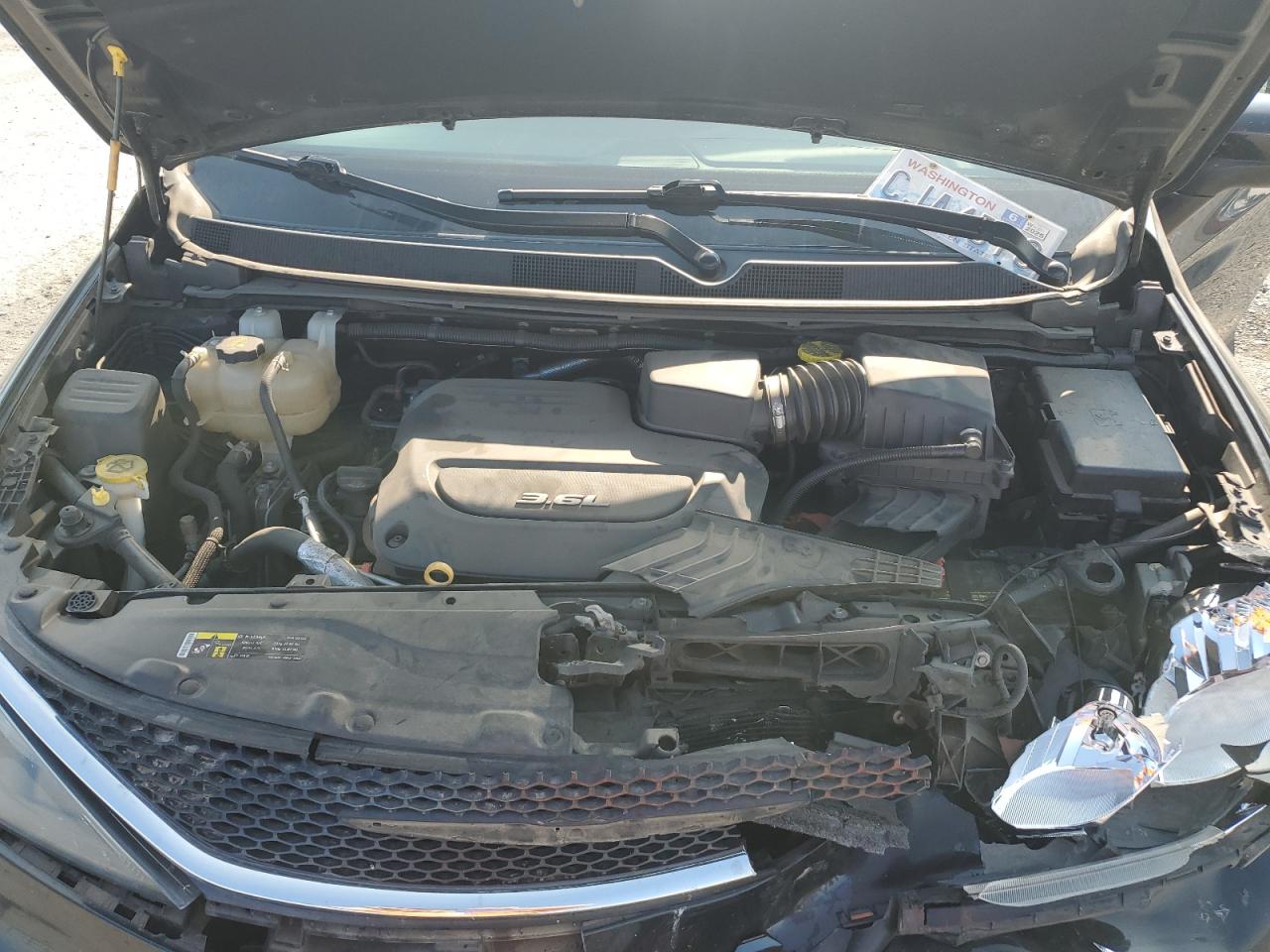 2017 Chrysler Pacifica Lx VIN: 2C4RC1CG9HR594182 Lot: 68780335