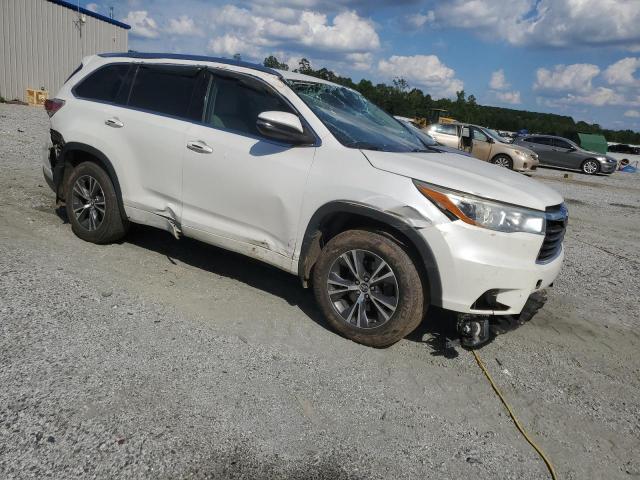  TOYOTA HIGHLANDER 2016 Белы