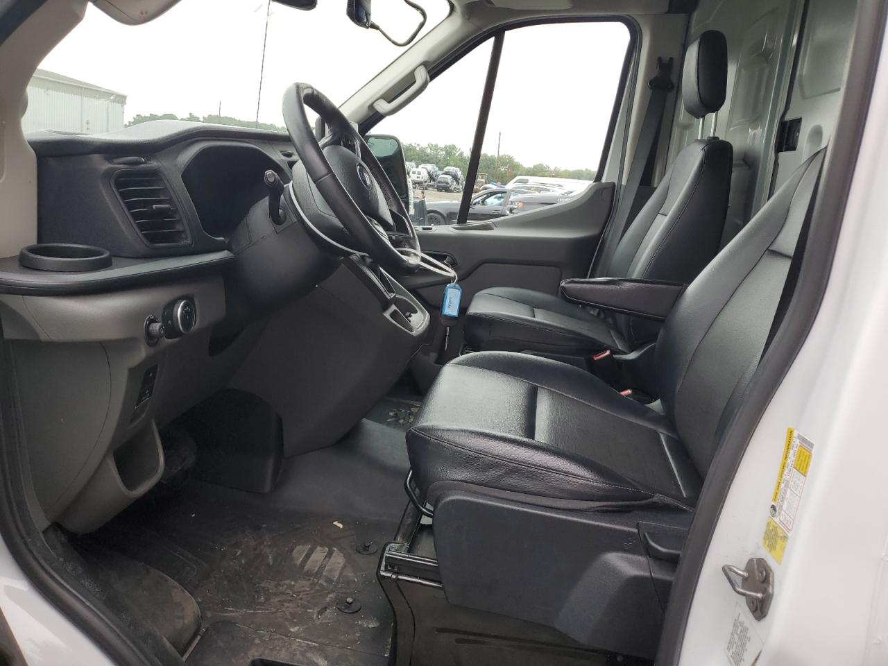 2022 Ford Transit T-350 VIN: 1FTBW3X82NKA56683 Lot: 69371875