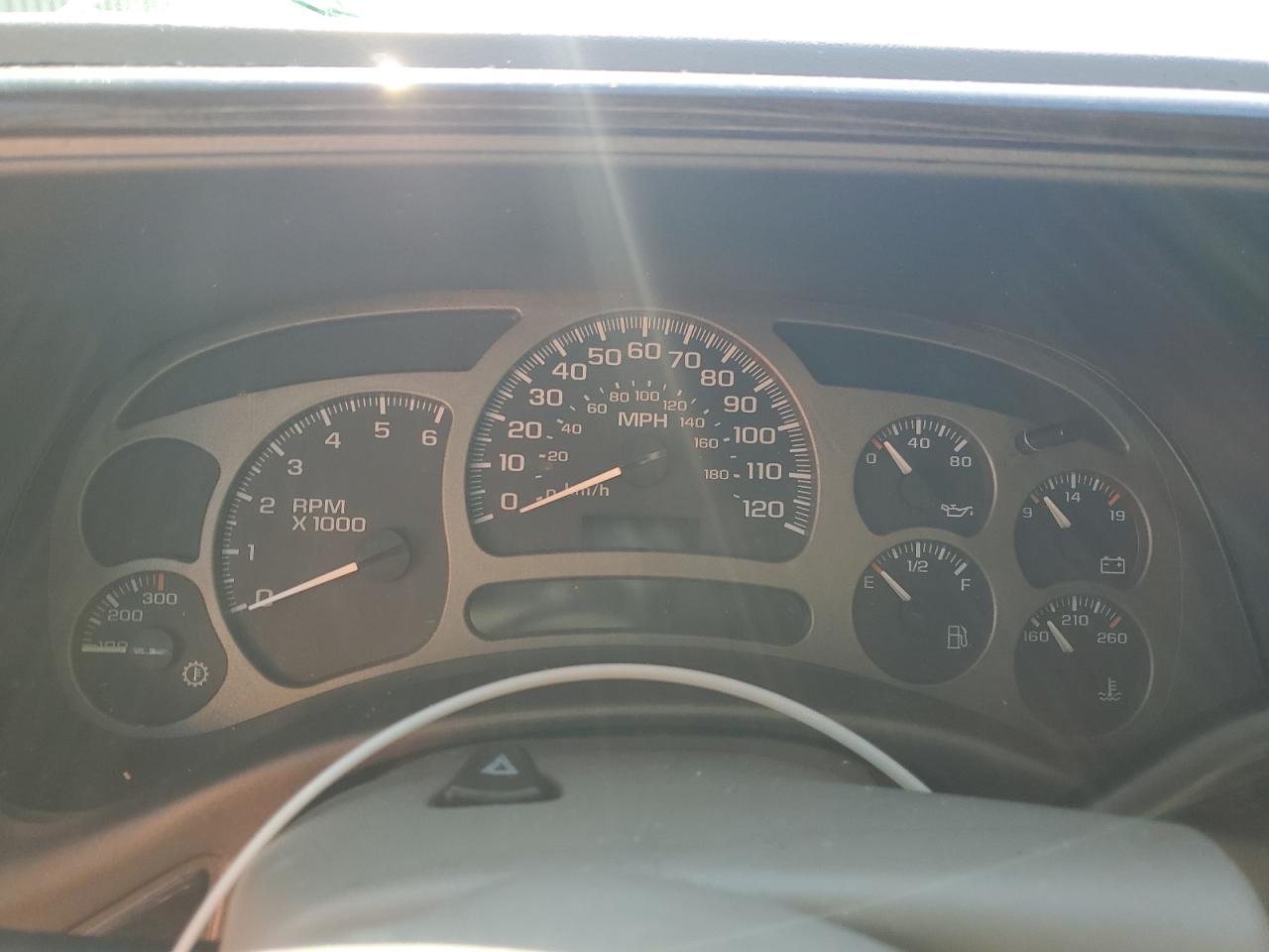 2004 GMC Yukon Denali VIN: 1GKEK63U04J222124 Lot: 70755885