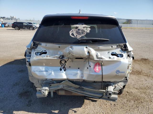  MITSUBISHI OUTLANDER 2022 Srebrny