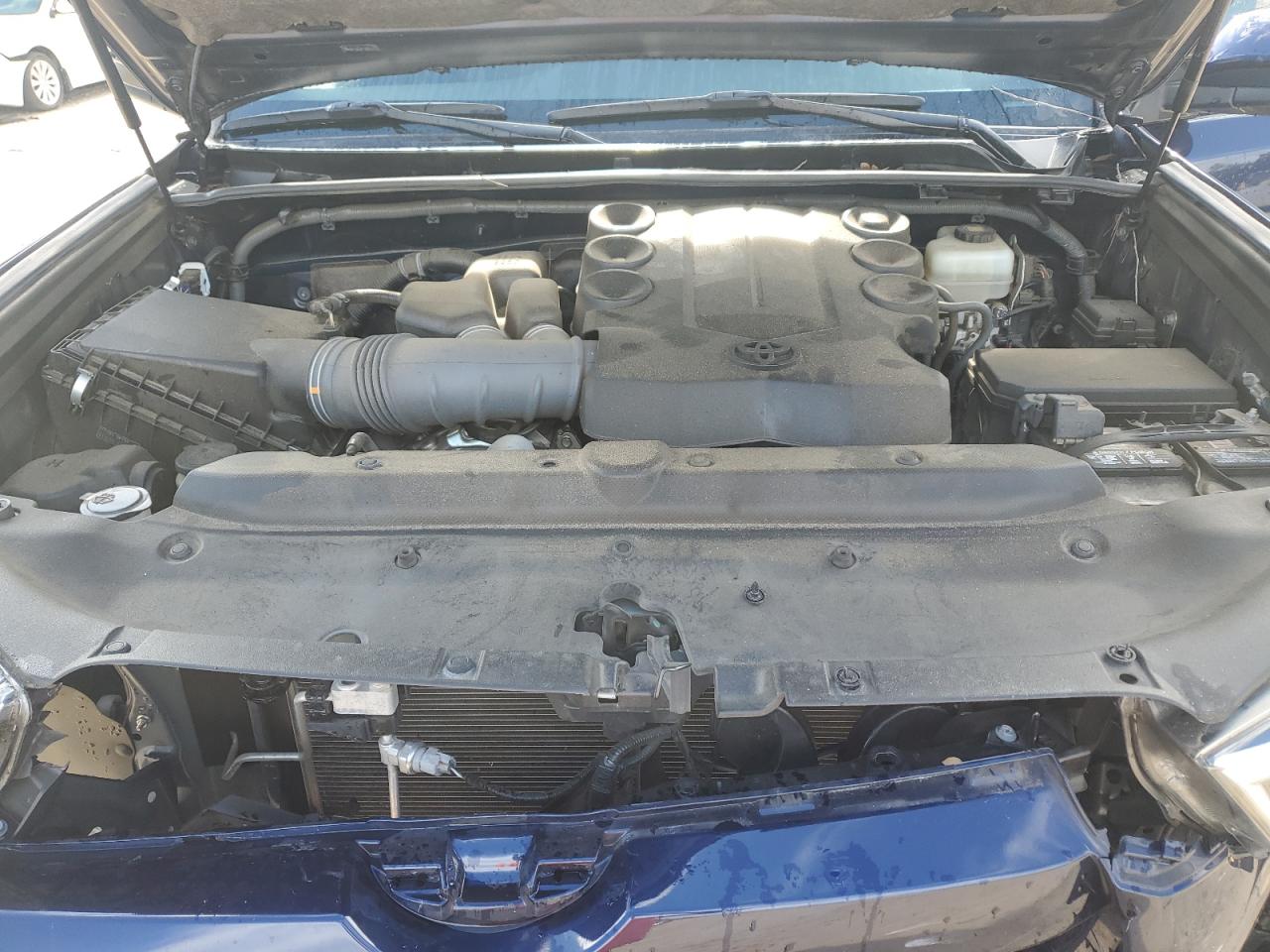 2020 Toyota 4Runner Sr5/Sr5 Premium VIN: JTEBU5JR3L5778870 Lot: 68212355