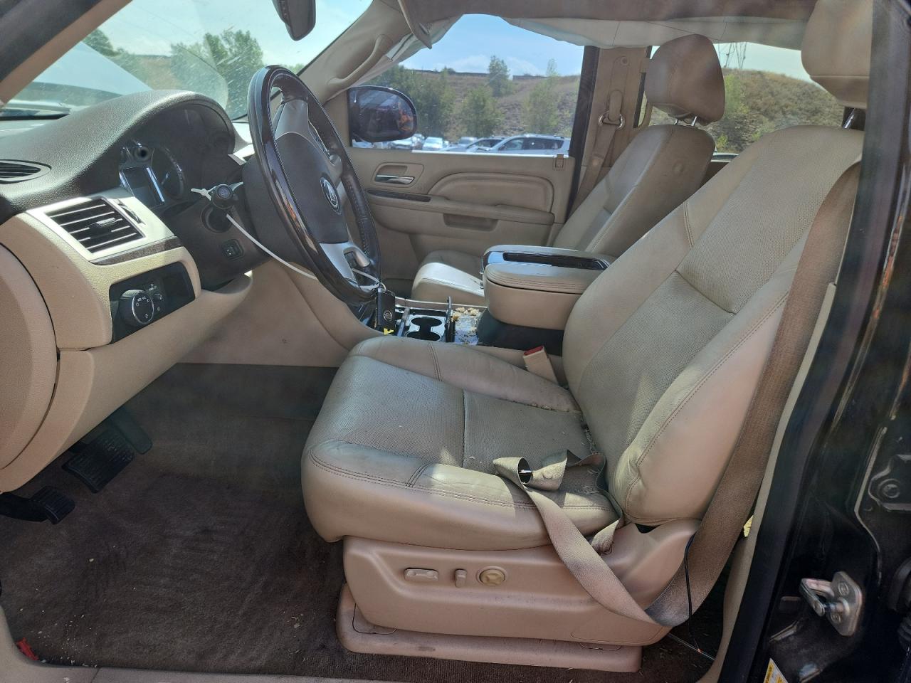 2012 Cadillac Escalade Luxury VIN: 1GYS4BEFXCR162637 Lot: 69895045