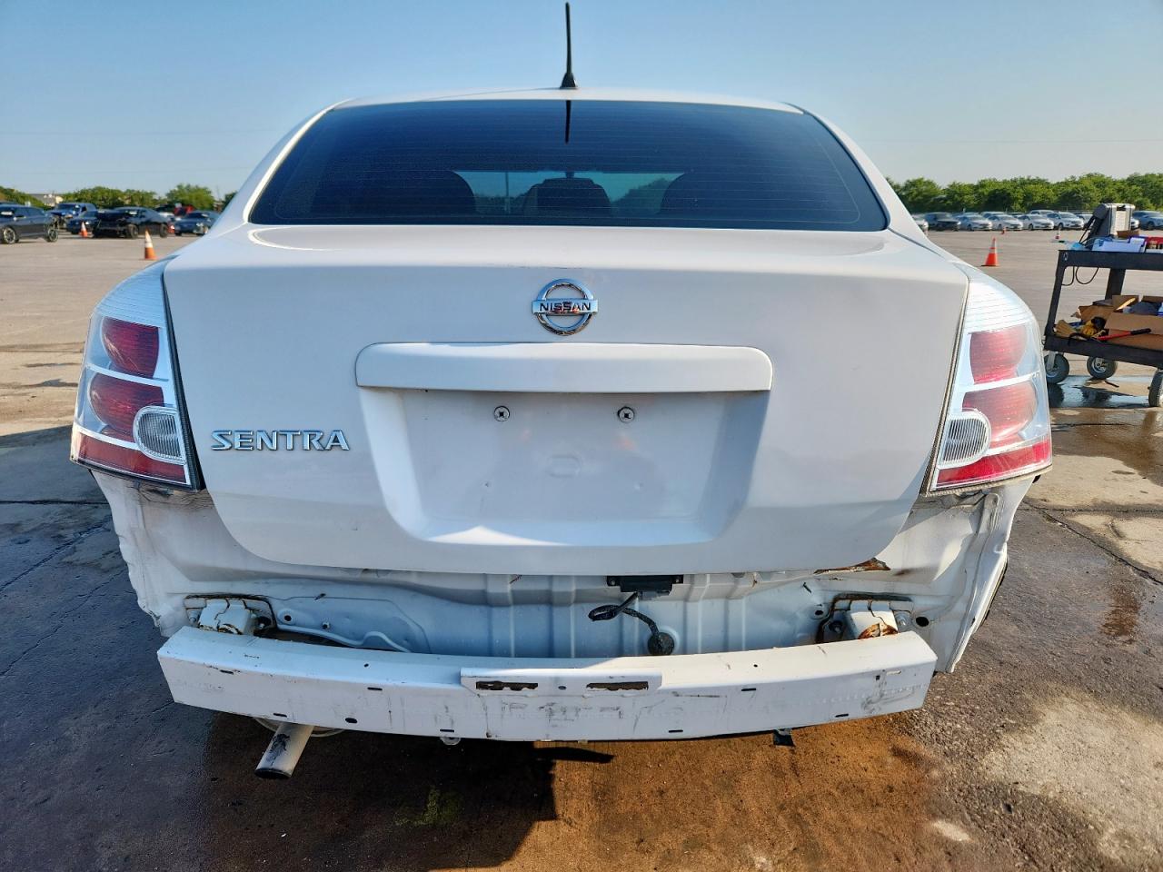 2008 Nissan Sentra 2.0 VIN: 3N1AB61E58L727275 Lot: 67390975