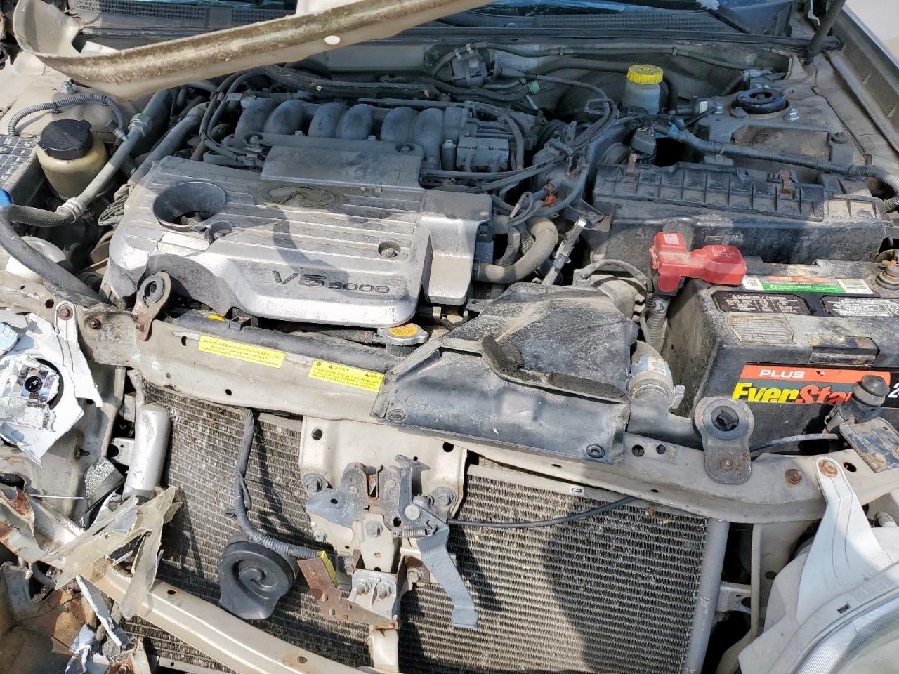 2001 Infiniti I30 VIN: JNKCA31A01T040273 Lot: 70046855