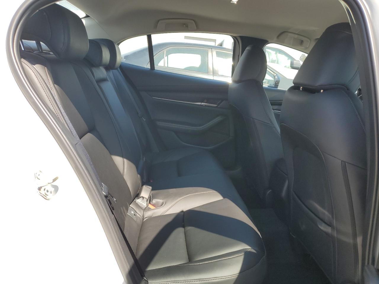 2025 Mazda 3 Select Sport VIN: JM1BPABM8S1778196 Lot: 68972595