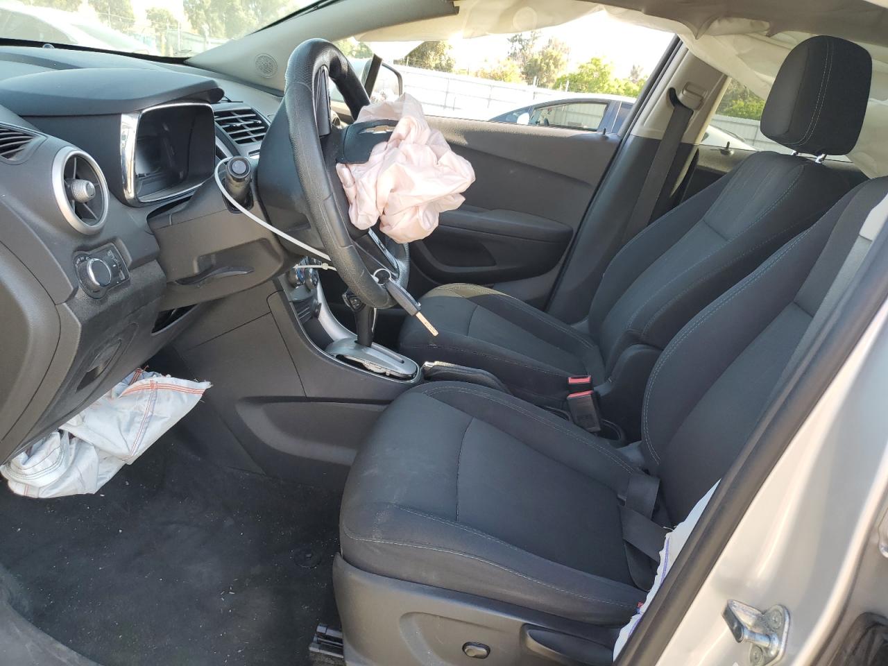 2016 Chevrolet Trax 1Lt VIN: 3GNCJPSB4GL186681 Lot: 70307835