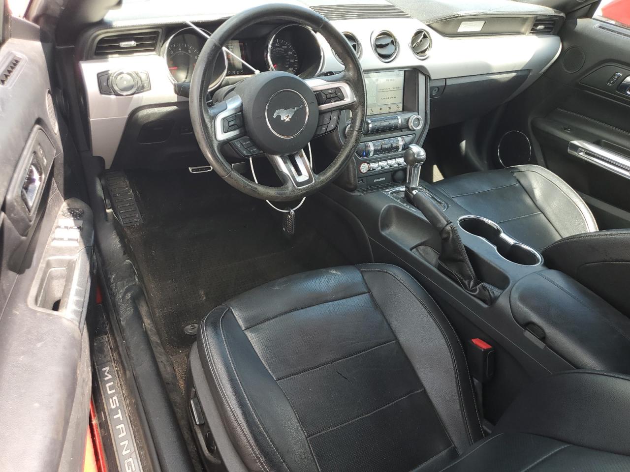 2017 Ford Mustang VIN: 1FATP8UHXH5282174 Lot: 68703935