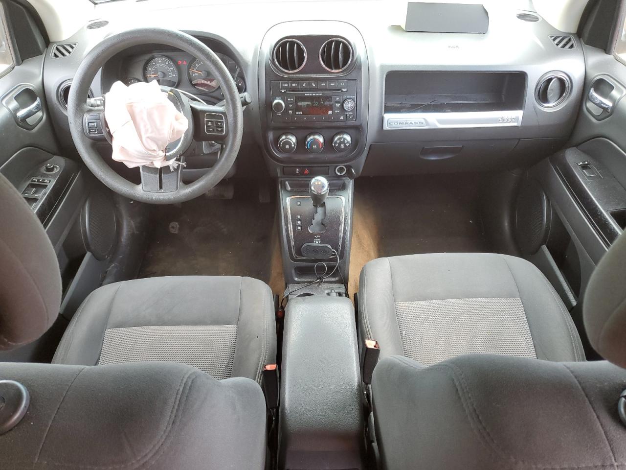 2016 Jeep Compass Sport VIN: 1C4NJCBA5GD574204 Lot: 69725735