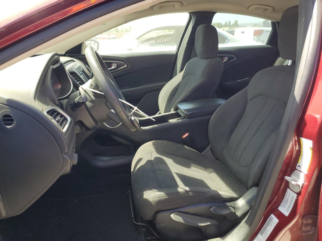 2016 Chrysler 200 Limited VIN: 1C3CCCAB8GN161283 Lot: 84237645