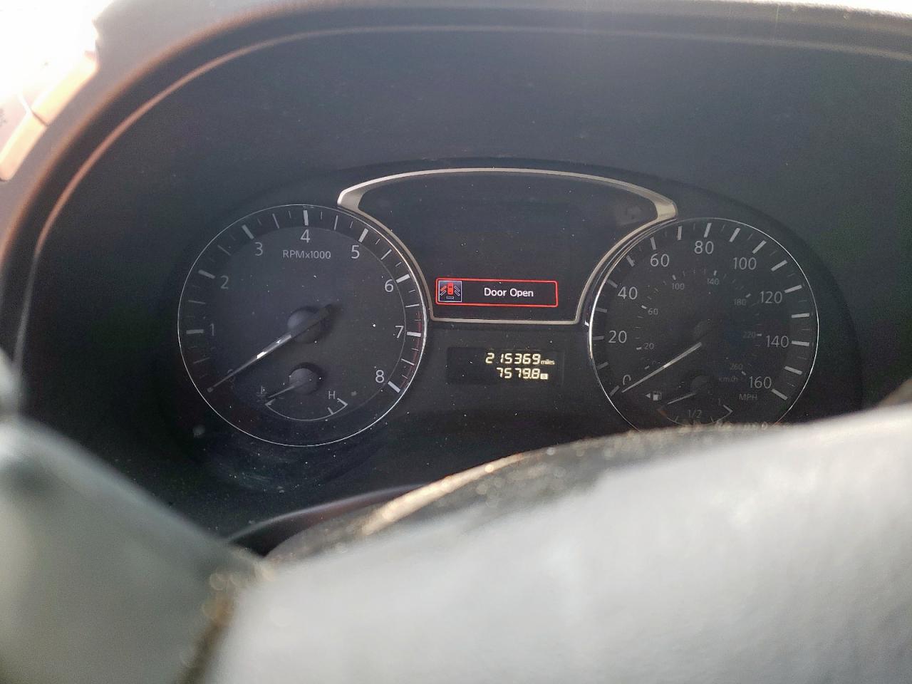 2015 Nissan Pathfinder S VIN: 5N1AR2MN3FC631811 Lot: 68503365