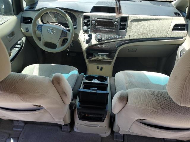 2013 TOYOTA SIENNA LE  