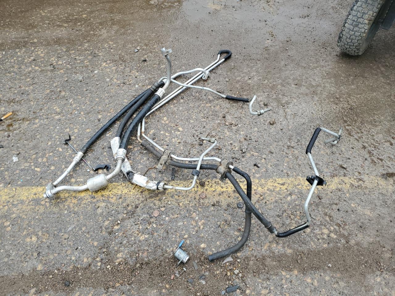 2006 Buick Lacrosse Cxl VIN: 2G4WD582161246176 Lot: 69301235