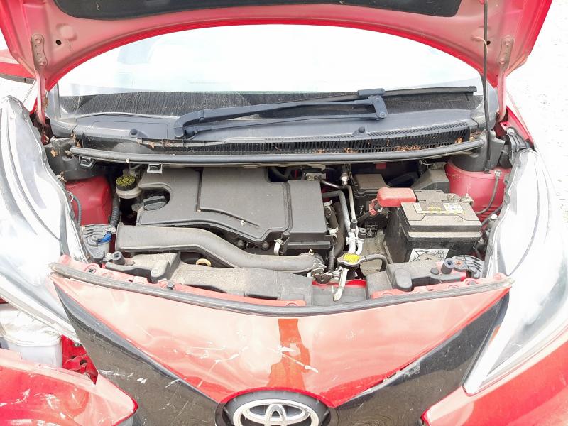 2015 TOYOTA AYGO X-PRESSION VVT-I 