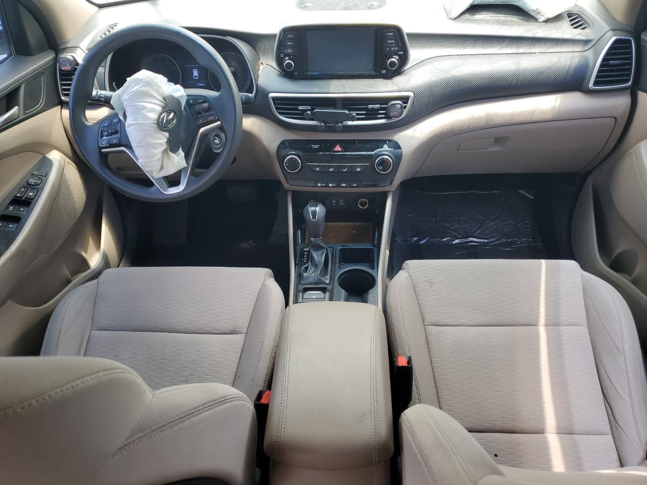 2019 Hyundai Tucson Se VIN: KM8J23A46KU864821 Lot: 70029555