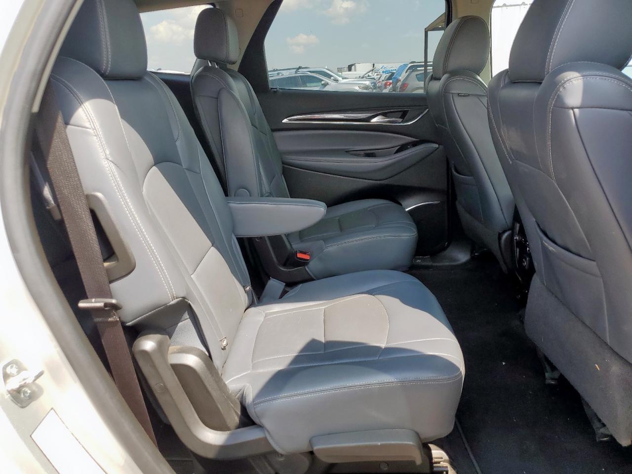 2019 Buick Enclave Essence VIN: 5GAERBKWXKJ180935 Lot: 65469455