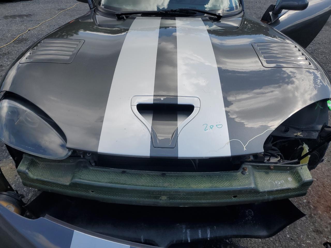2002 Dodge Viper Gts VIN: 1B3ER69E22V100783 Lot: 70820685