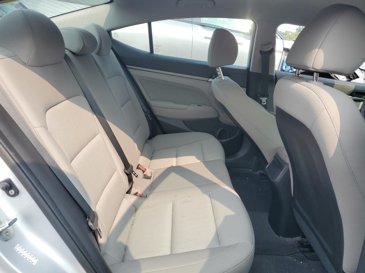 KMHD84LF6JU534952 2018 Hyundai Elantra Sel