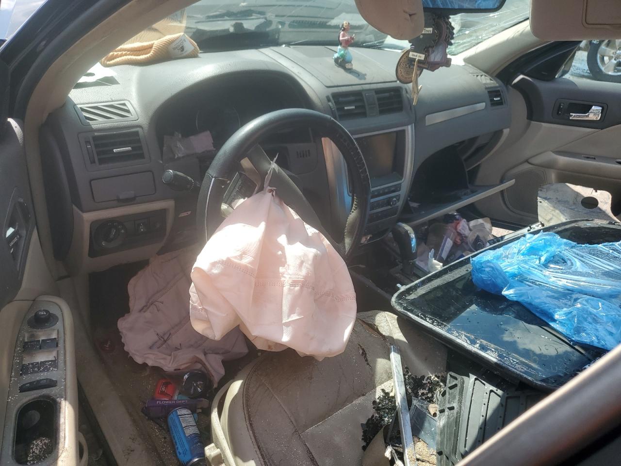 2010 Ford Fusion Hybrid VIN: 3FADP0L38AR216995 Lot: 68502825