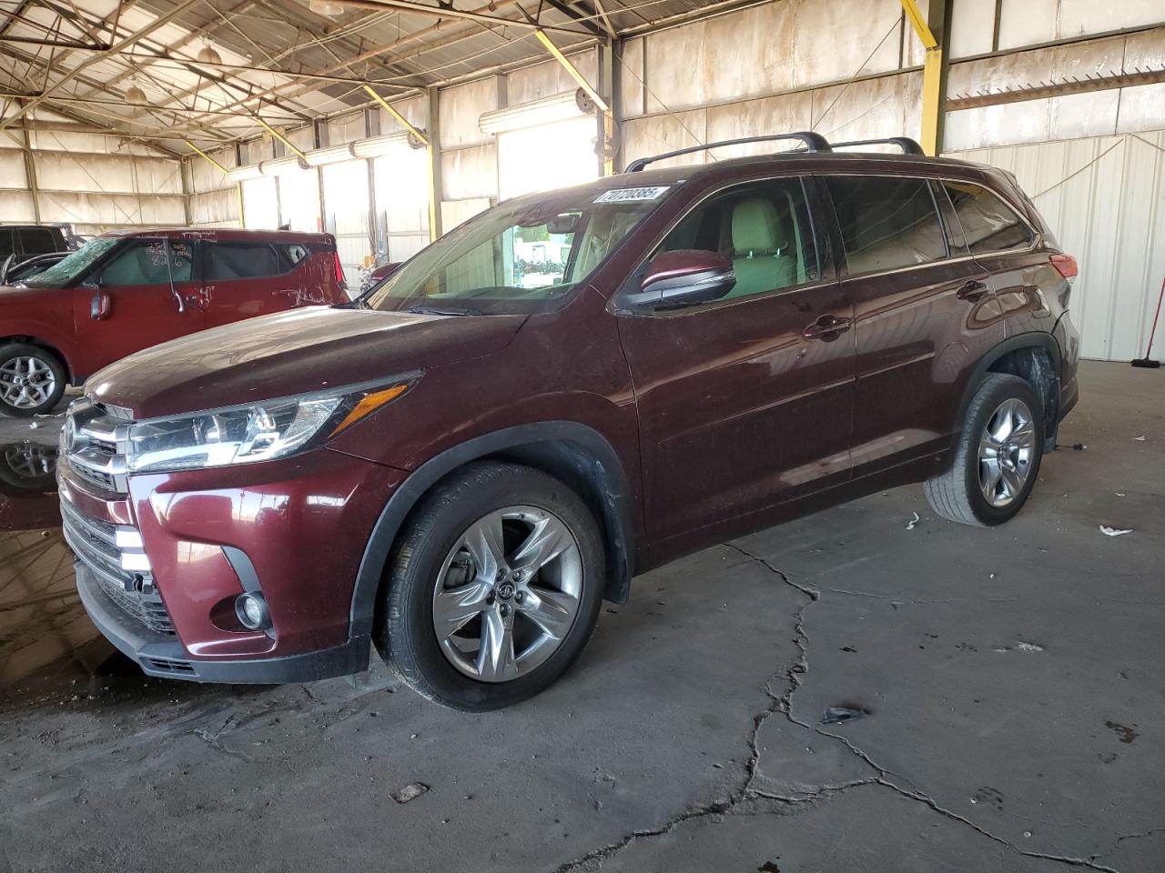 2019 Toyota Highlander Limited brown null gas 5TDDZRFH9KS990414 photo #1
